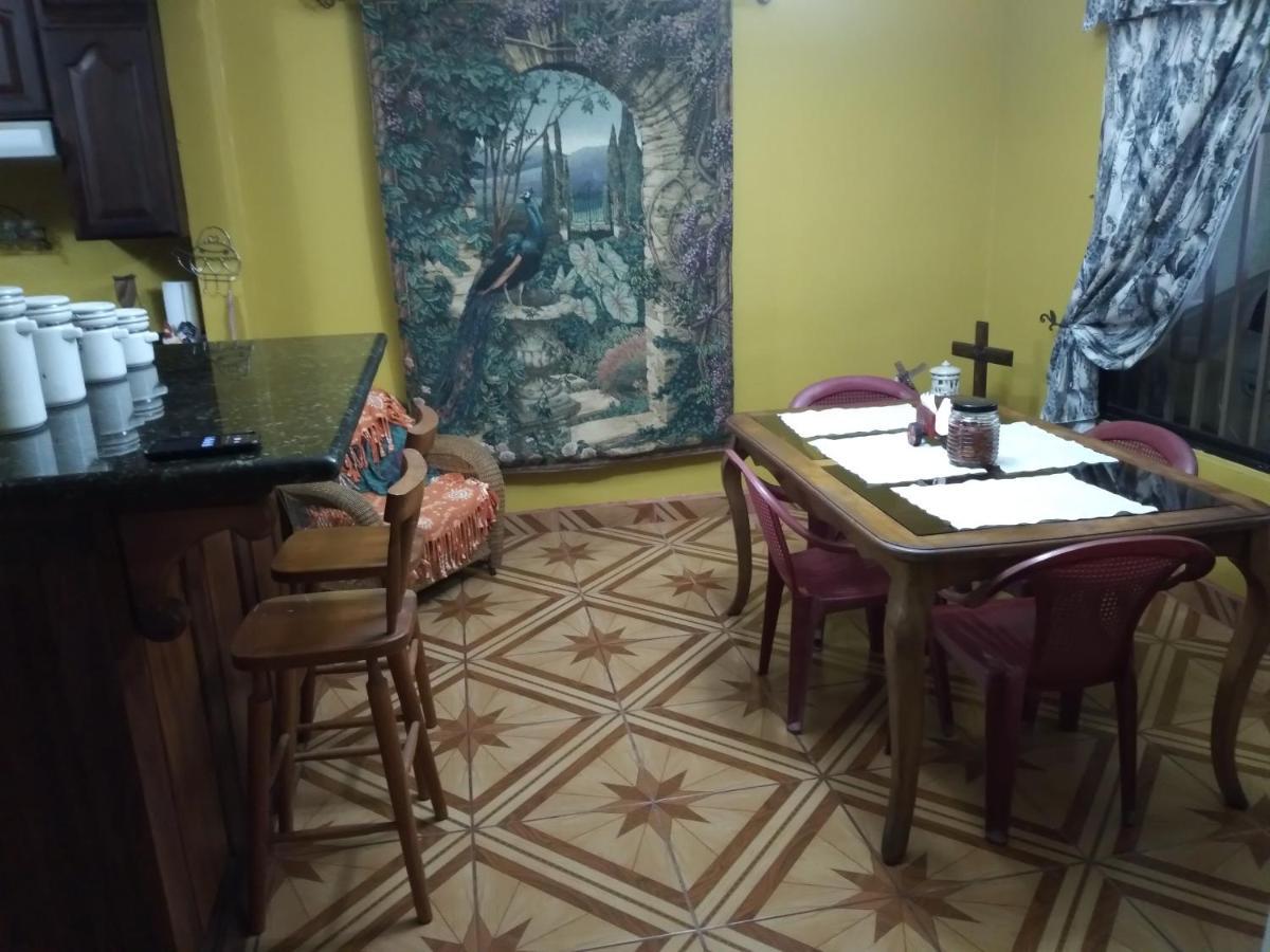 Alexander B&B Alajuela Extérieur photo