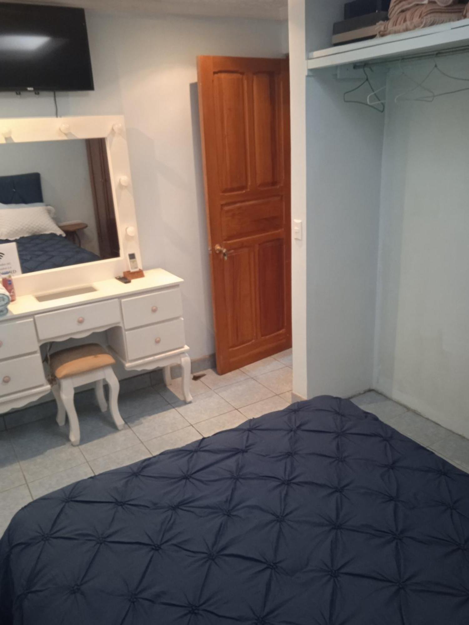 Alexander B&B Alajuela Extérieur photo